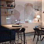 Penthouse Petroni 19 * Bari