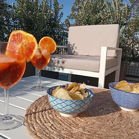 Апартаменты Penthouse Petroni 19 *