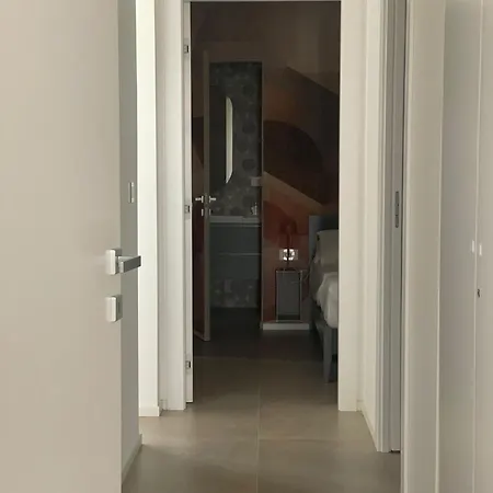 Penthouse Petroni 19 Барі