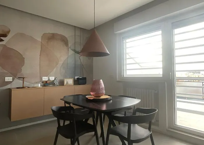 Penthouse Petroni 19 *