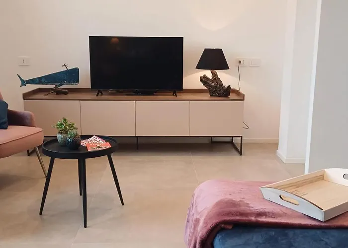 Апартаменты Penthouse Petroni 19 Бари