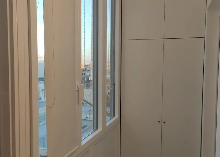 Penthouse Petroni 19