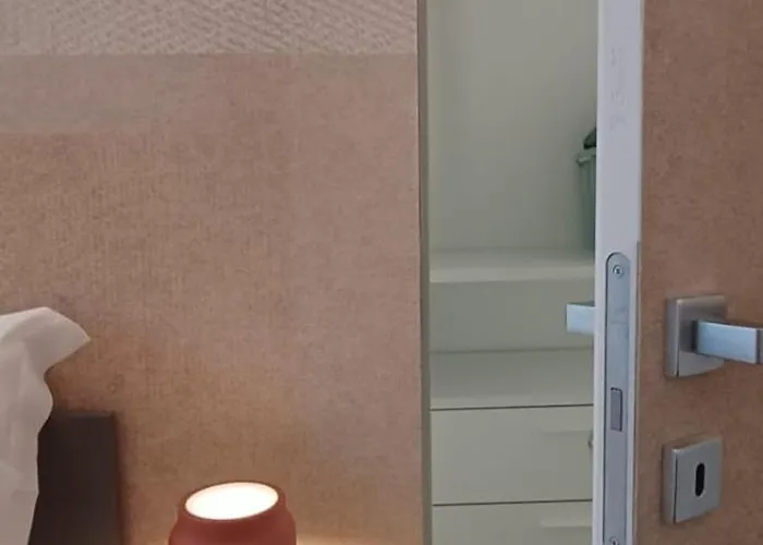 Апартаменты Penthouse Petroni 19 *